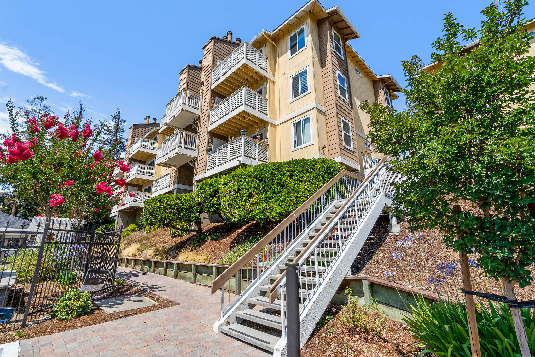 Quail Hill Apartments photo 5